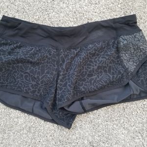 Lululemon size 8 shorts